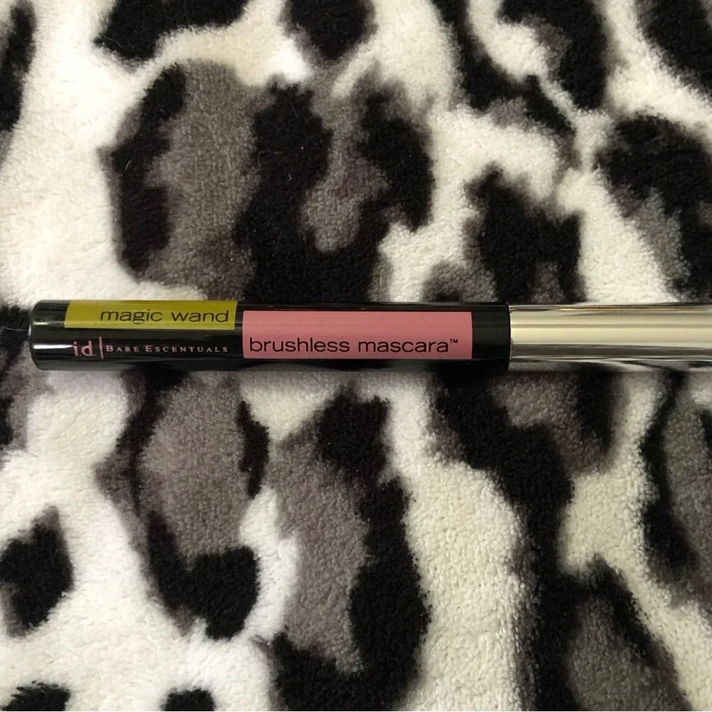 Brand New BareMinerals Mineral Veil Secret and Chic Radiance Brushless Mascara